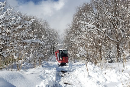 搬入路造成及び除雪作業